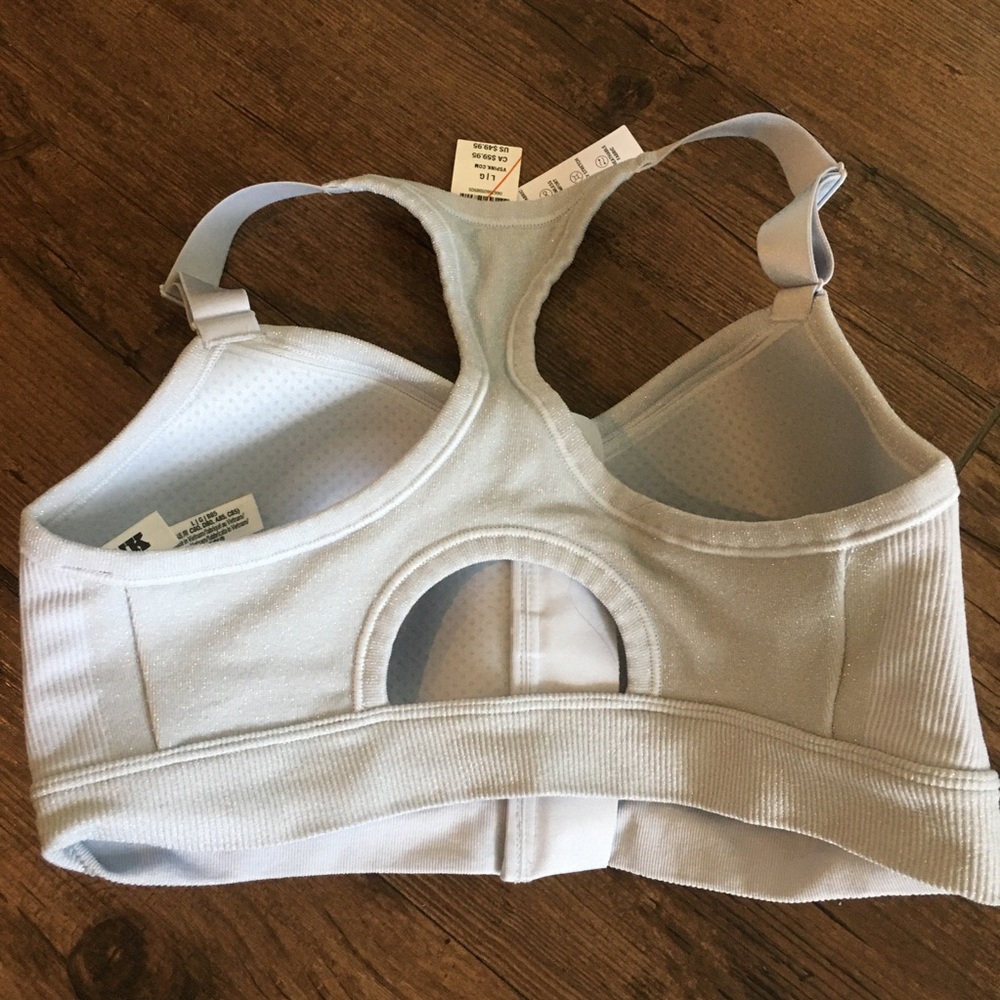 PINK Victoria's Secret Light Blue Front-Zip Sports Bra - Picture 5 of 6